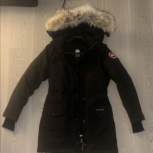 Canada Goose Trillium parka Black Jacket with Fur Trim